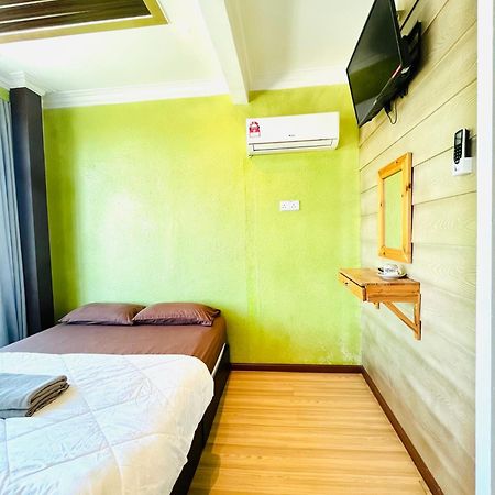 Suza Hostel Tumpat Экстерьер фото