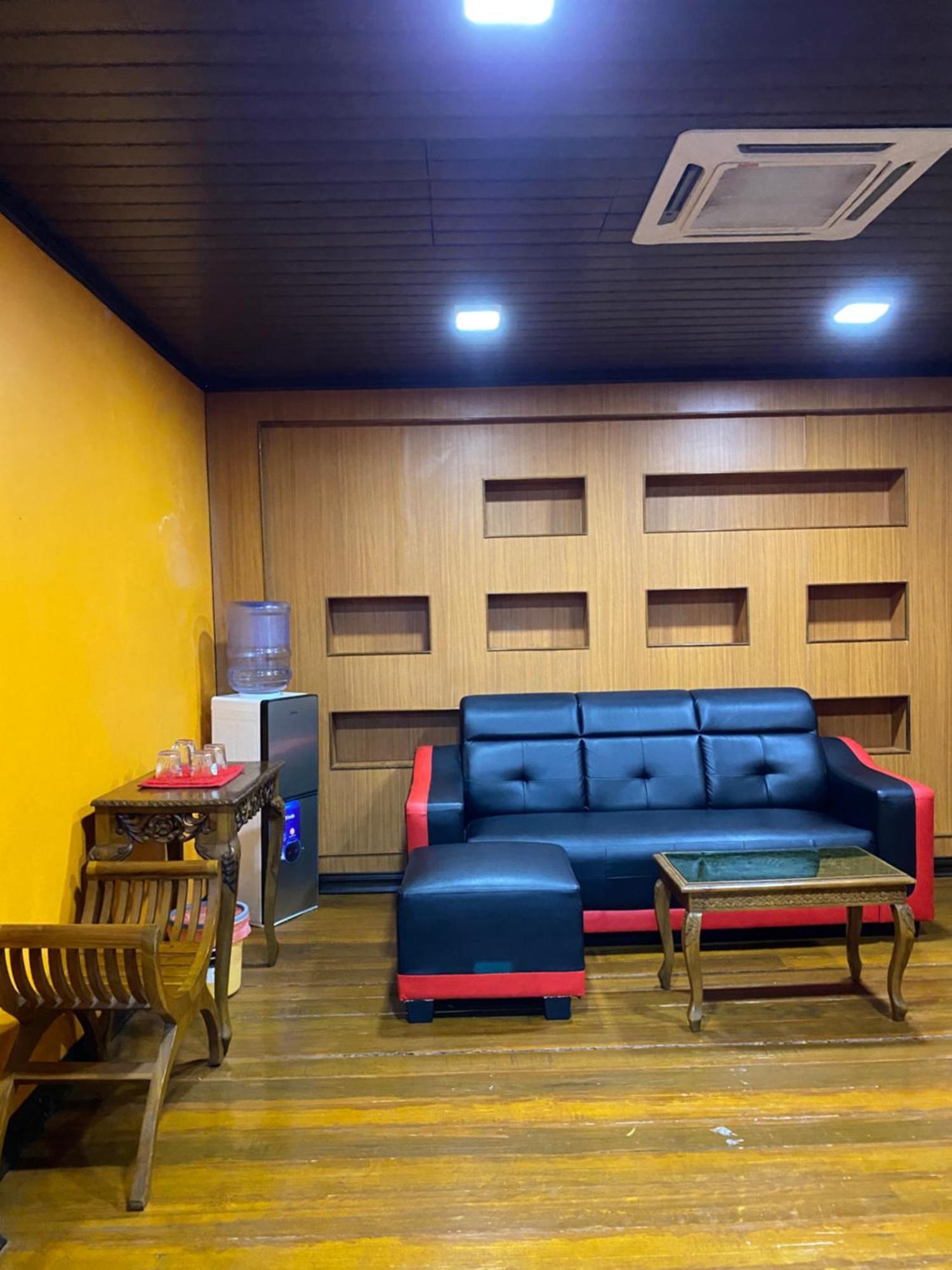 Suza Hostel Tumpat Экстерьер фото
