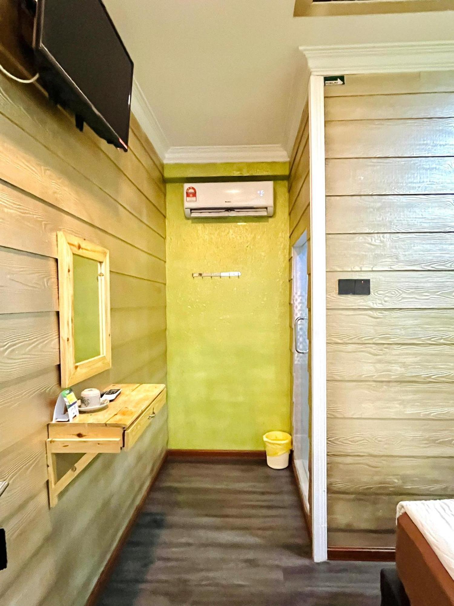 Suza Hostel Tumpat Экстерьер фото
