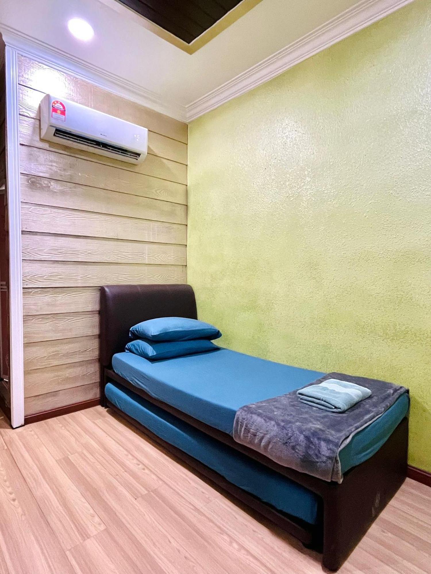 Suza Hostel Tumpat Экстерьер фото