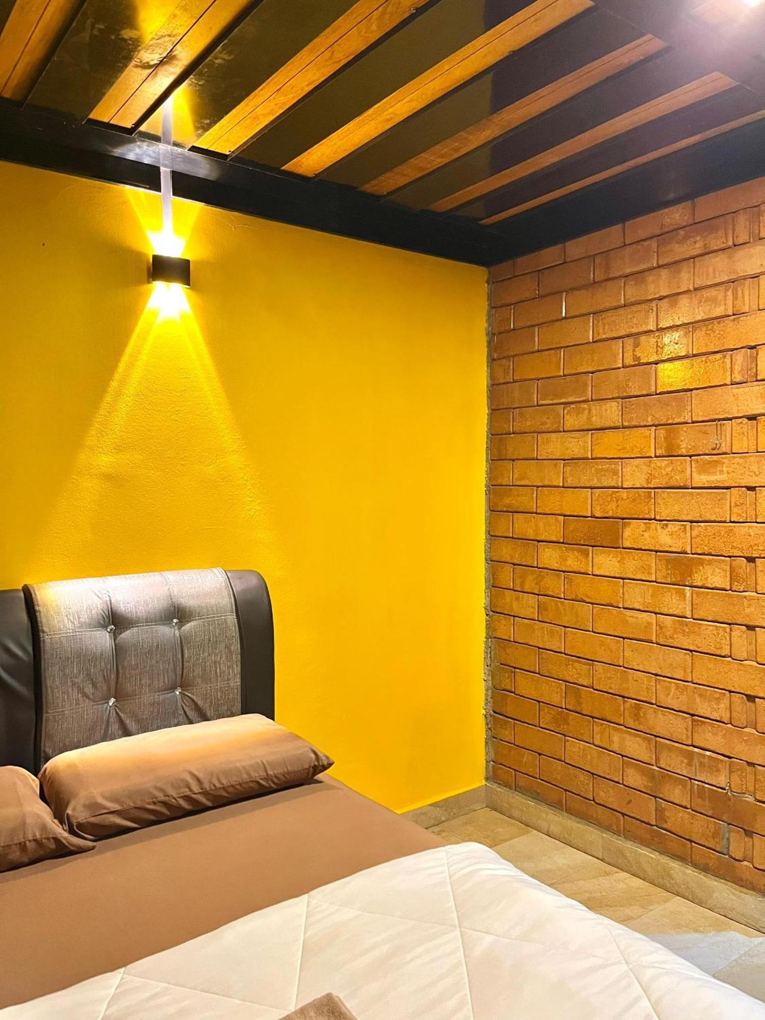 Suza Hostel Tumpat Экстерьер фото