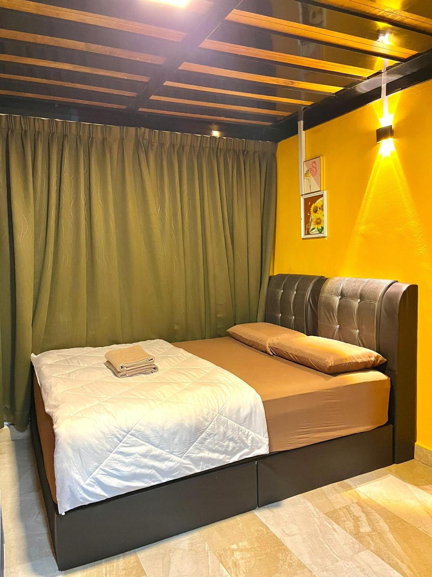 Suza Hostel Tumpat Экстерьер фото