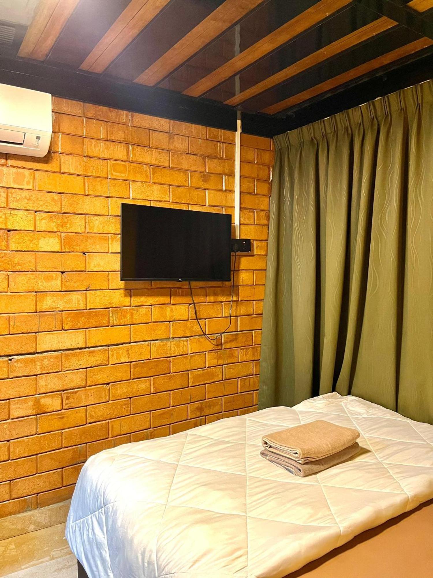 Suza Hostel Tumpat Экстерьер фото