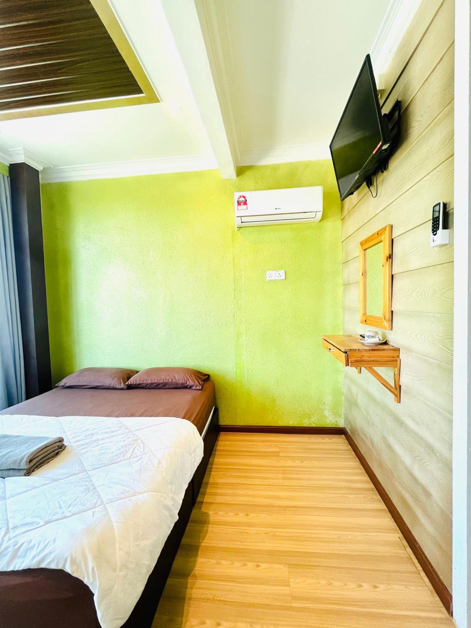 Suza Hostel Tumpat Экстерьер фото